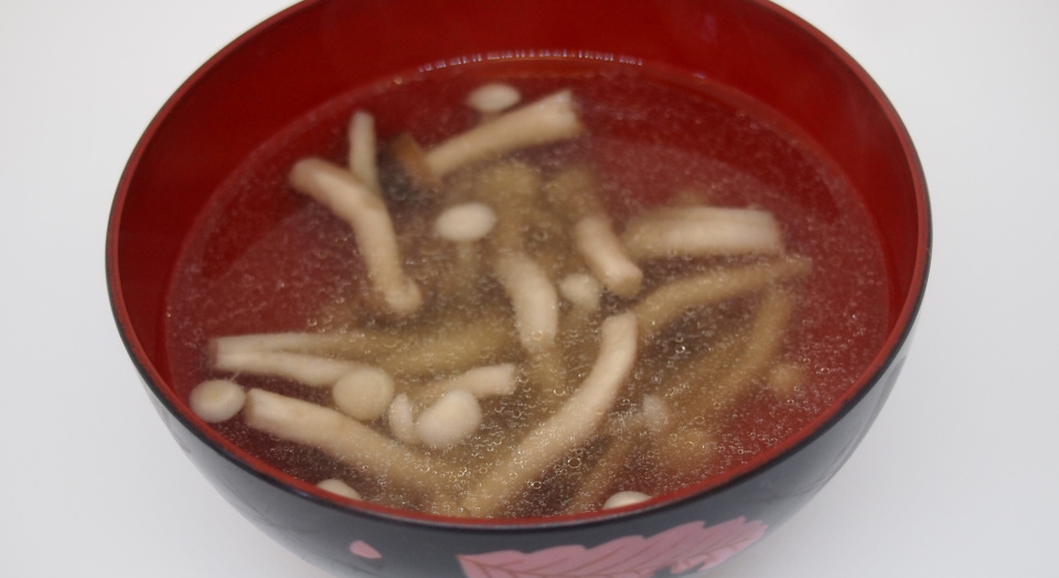 きのこ料理レシピ　いろいろきのこのガーリックソテー