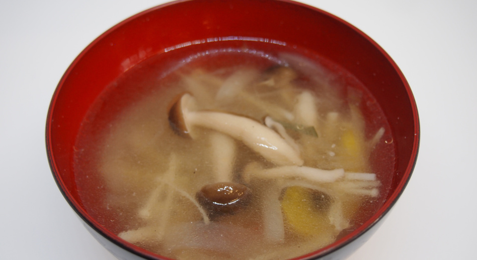 きのこ料理レシピ　いろいろきのこのガーリックソテー