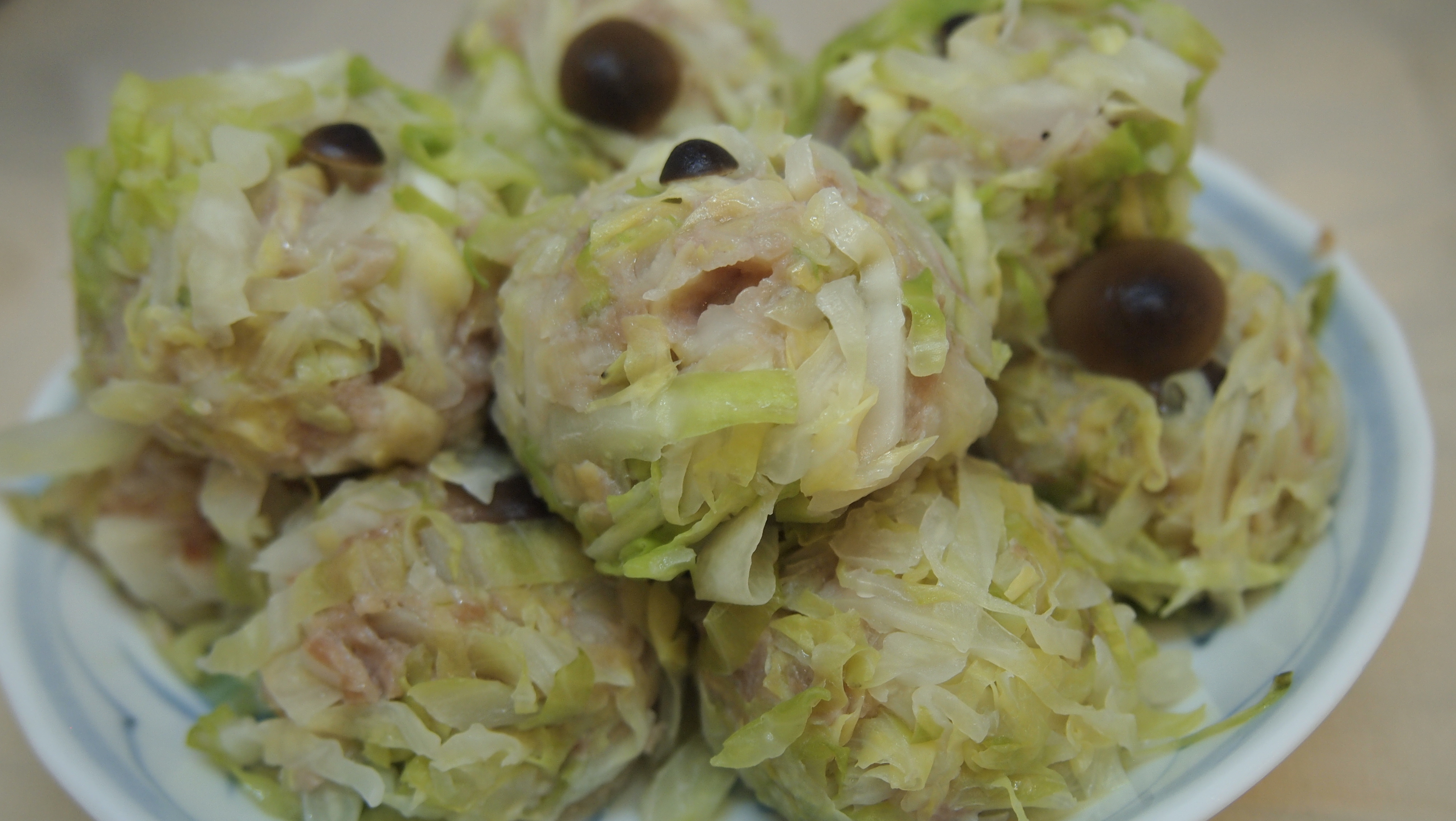 しめじ入りキャベツシュウマイ